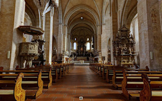 Dom